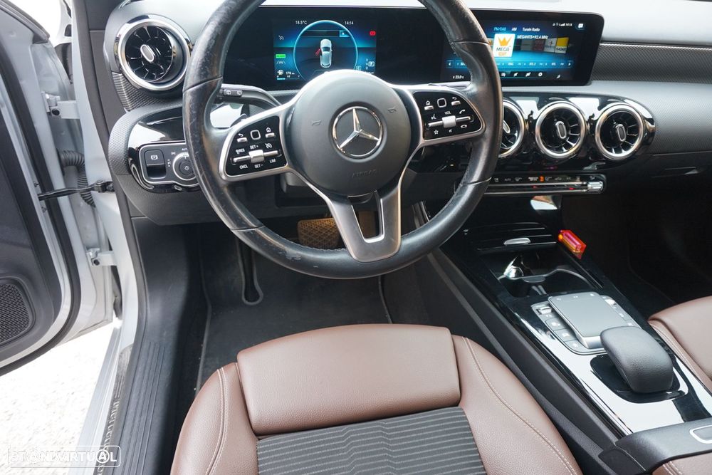 Mercedes-Benz A 250 e Style Plus - 6