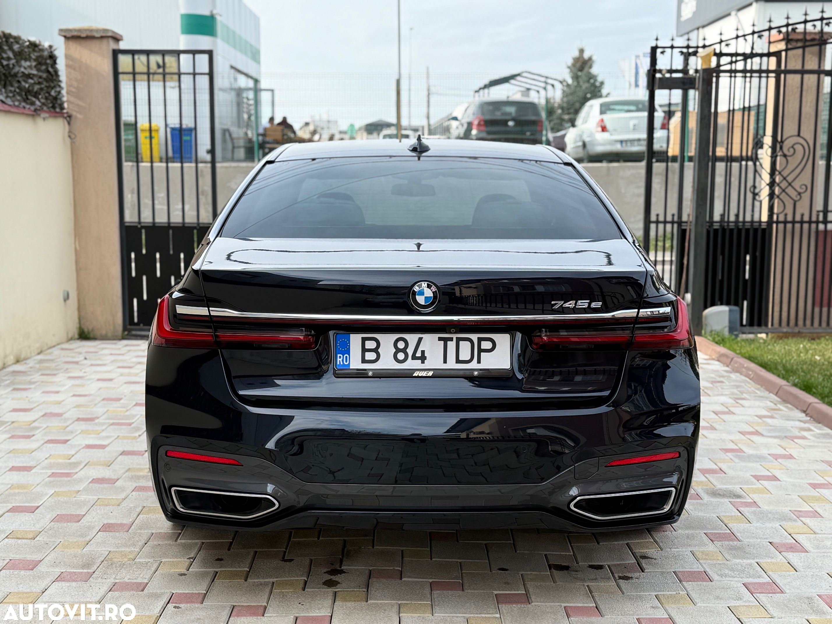 BMW Seria 7 - 19
