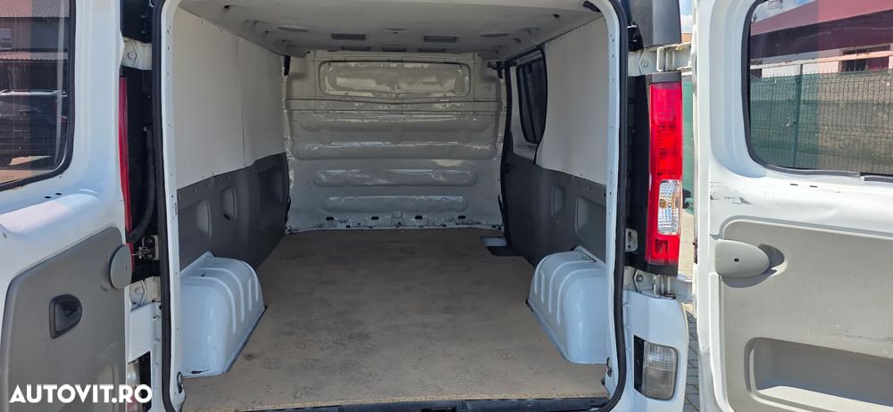 Renault Trafic FAP Grand Combi L2H1 Authentique - 7