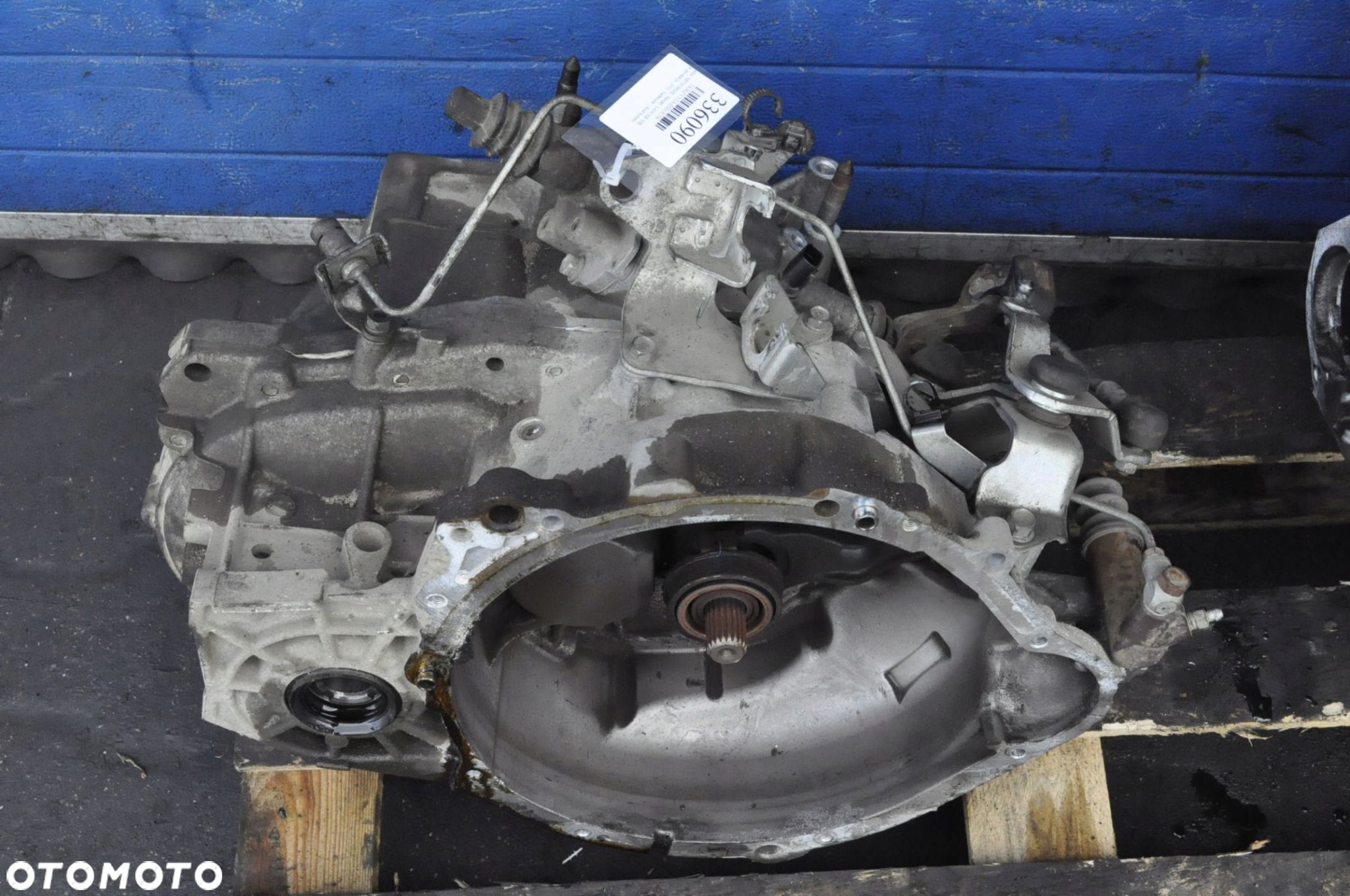 MITSUBISHI LANCER VIII 1.6 16V 86kW 117KM SKRZYNIA BIEGÓW F5M431RZQ 97tys k - 2