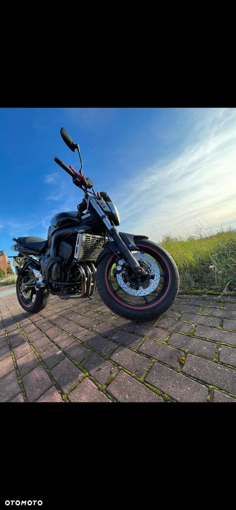 Yamaha FZ6 - 3