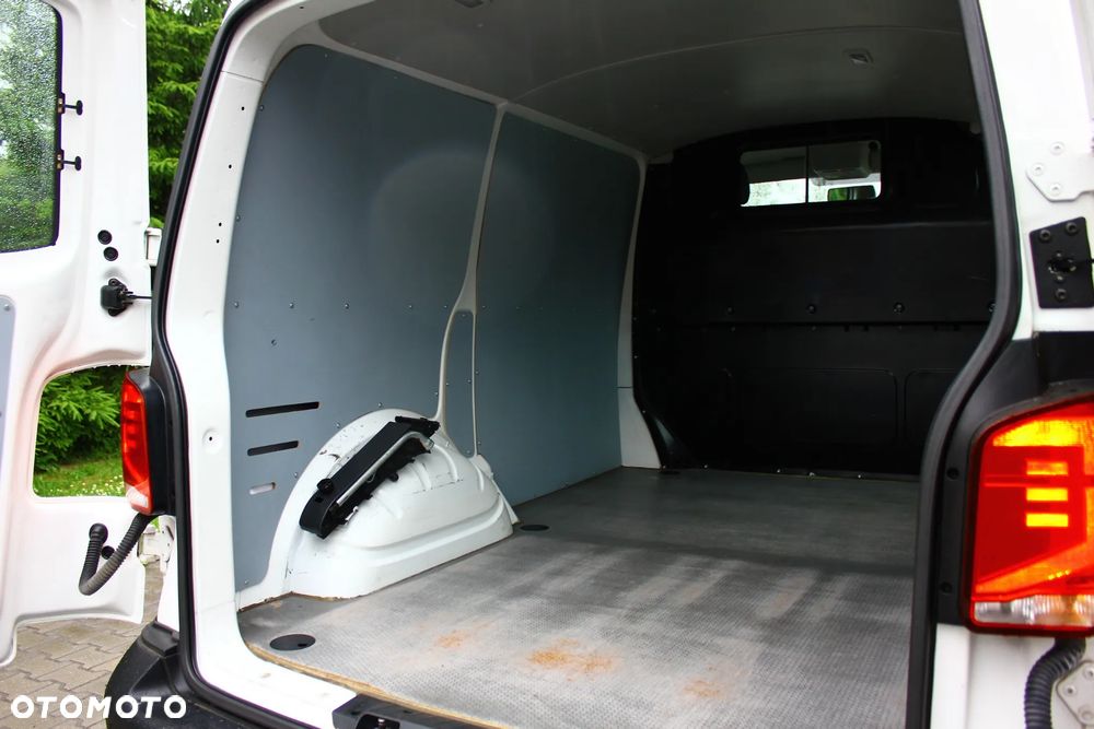 Volkswagen TRANSPORTER T6 LIFT 2.0 TDI 110KM BLASZAK KAMERA COFANIA FV23% - 31