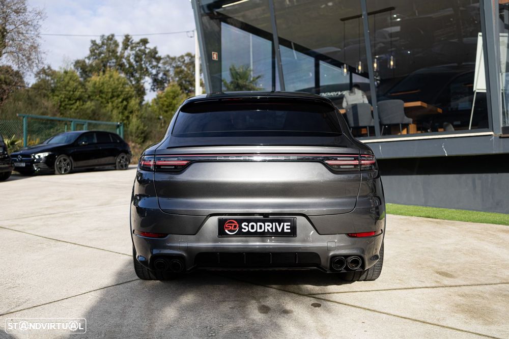 Porsche Cayenne Coupé E-Hybrid - 53