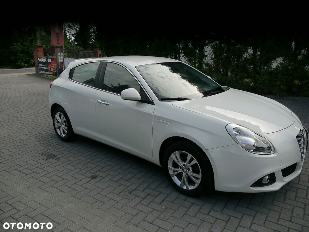 Alfa Romeo Giulietta 1.4 TB Impression - 13