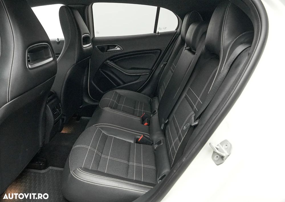 Mercedes-Benz GLA 220 CDI 4MATIC Aut. - 16