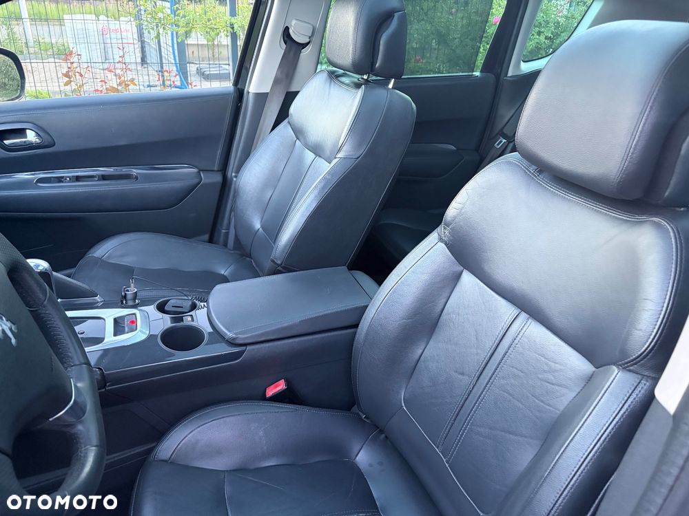 Peugeot 3008 1.6 HDi Premium - 8