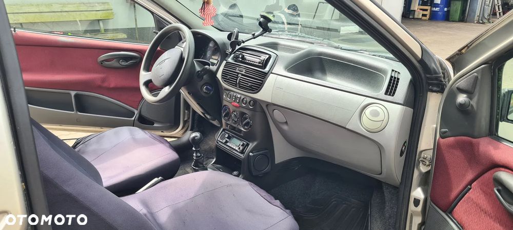 Fiat Punto 1.2 16V ELX - 6