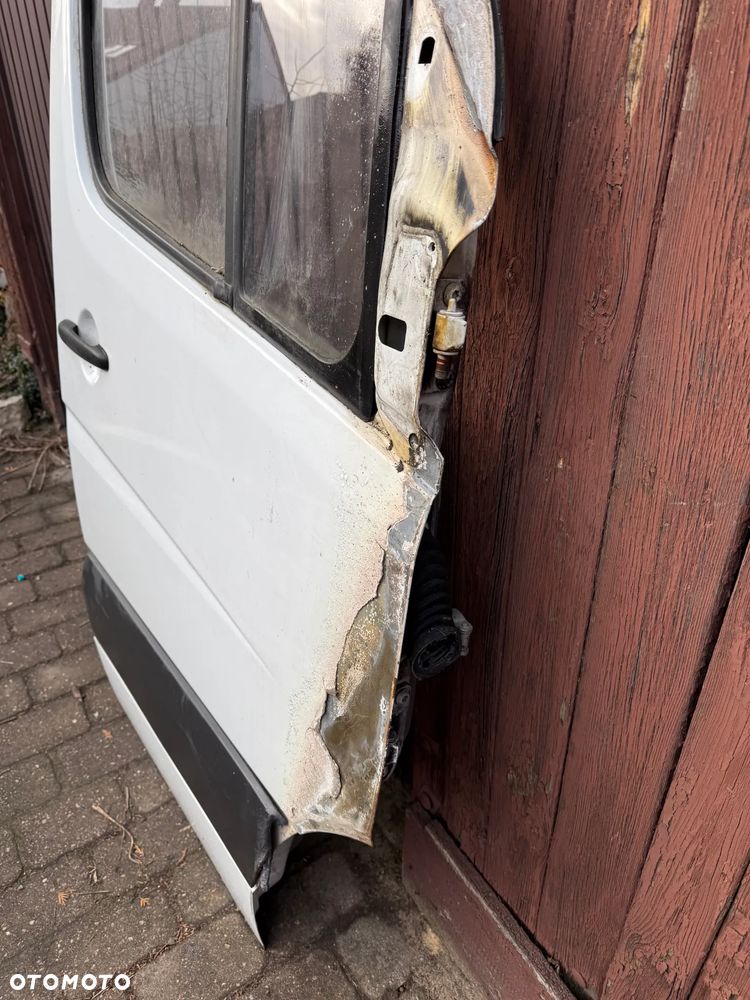 PRAWE DRZWI PRZÓD MERCEDES SPRINTER W906 VW CRAFTER - 4