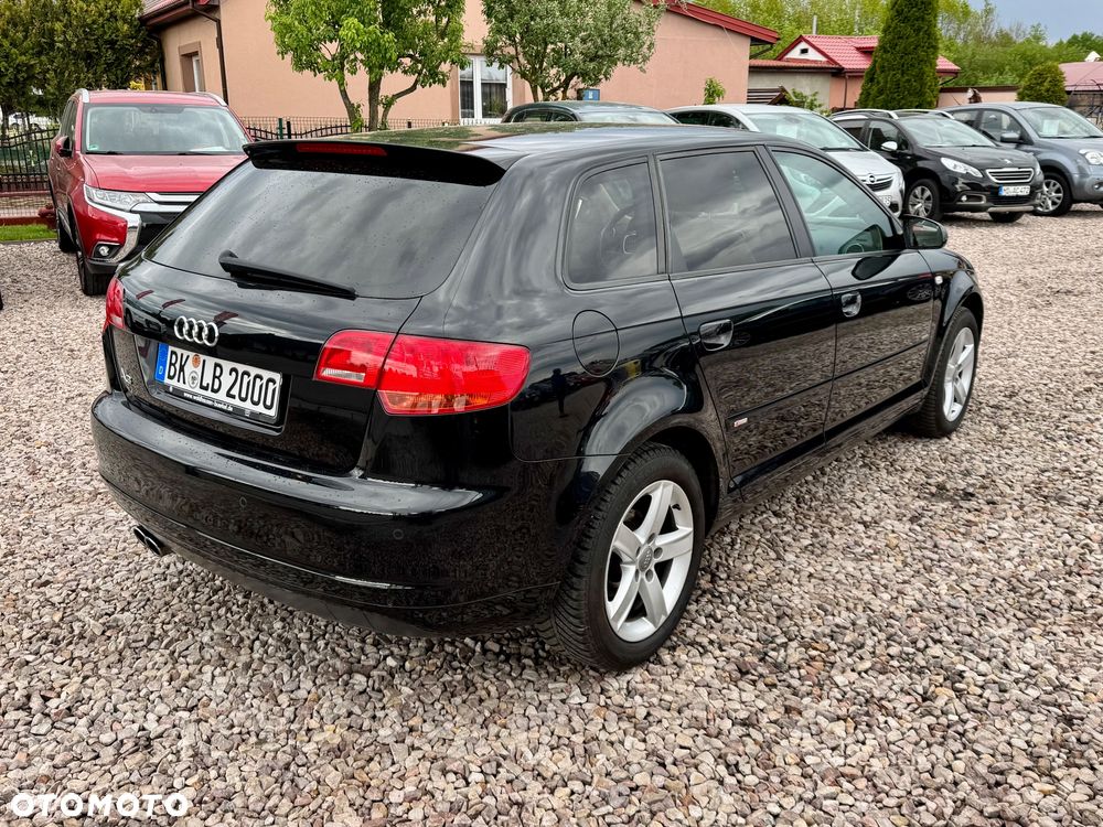Audi A3 Sportback - 7
