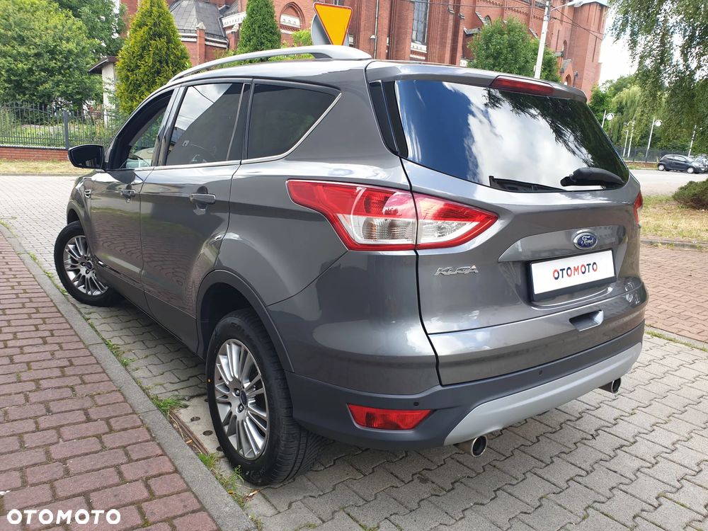 Ford Kuga 2.0 TDCi 4x4 Titanium - 4