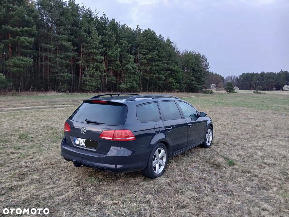 Volkswagen Passat 2.0 TDI Trendline - 3