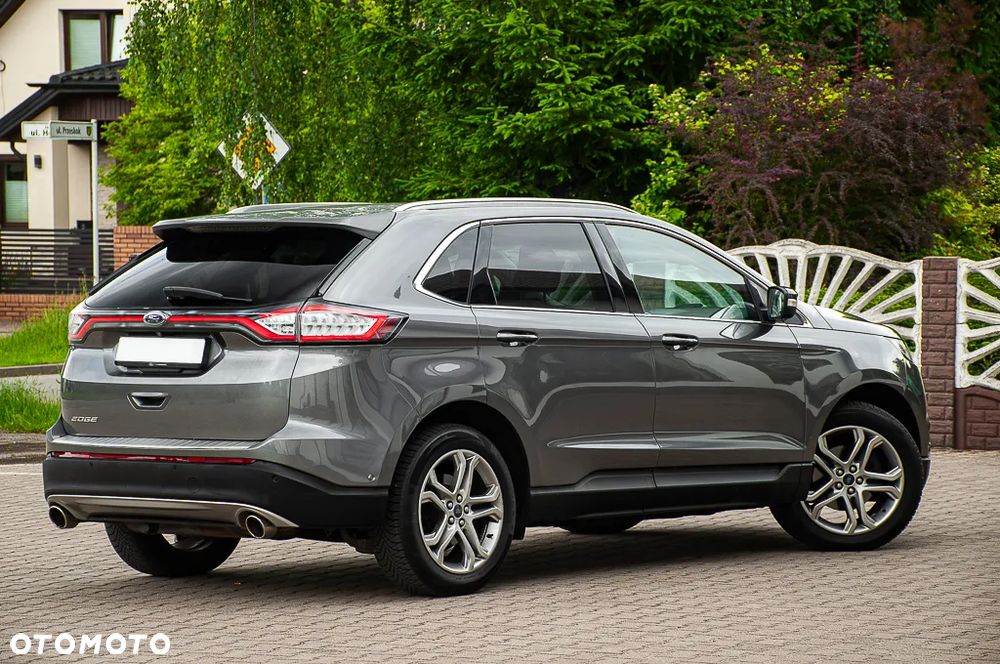 Ford Edge 2.0 TDCi Twin-Turbo 4WD Titanium - 38