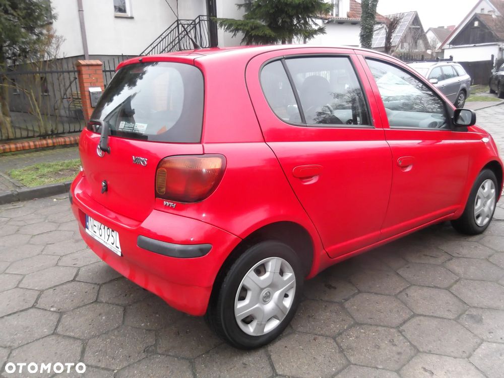 Toyota Yaris - 6