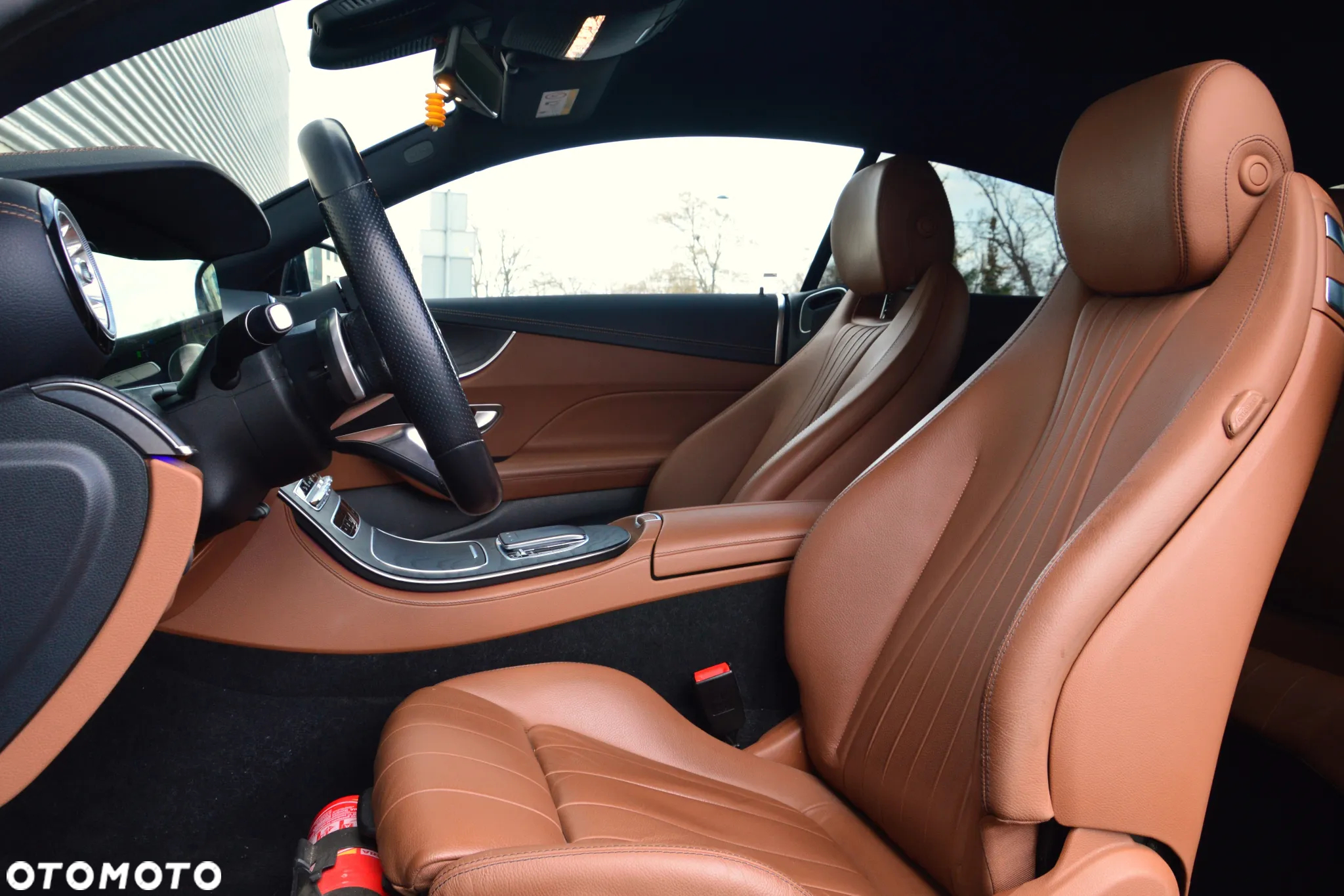 Mercedes-Benz Klasa E 200 Coupe 9G-TRONIC - 13