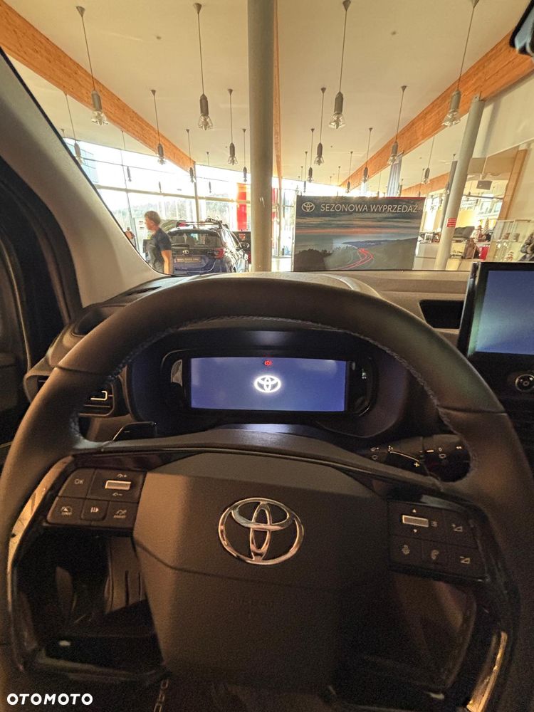 Toyota Proace City Verso 1.5 D-4D Family - 10