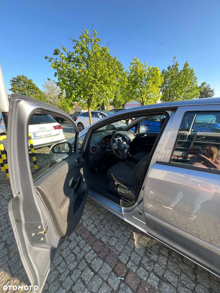 Opel Corsa 1.2 16V Enjoy - 6