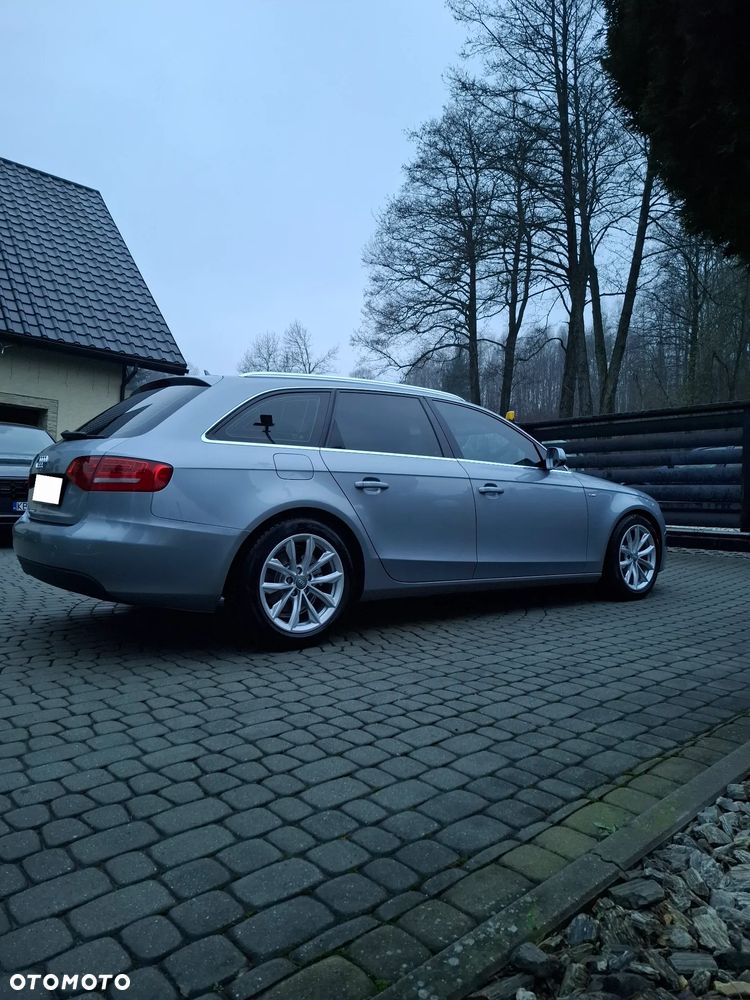 Audi A4 Avant 2.0 TDI e DPF S line Sportpaket - 32