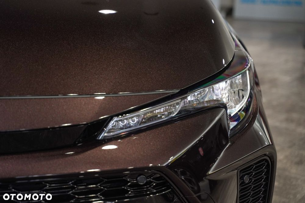 Suzuki Swace 1.8 Hybrid Premium Plus CVT - 23