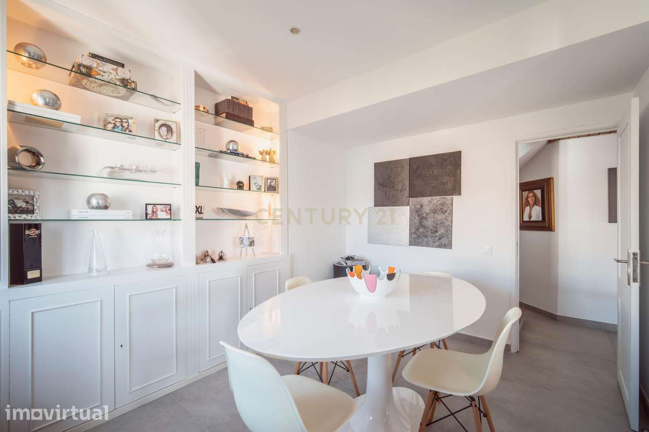 Penthouse T3 | 250 m² | Monte Estoril - Grande imagem: 4/42