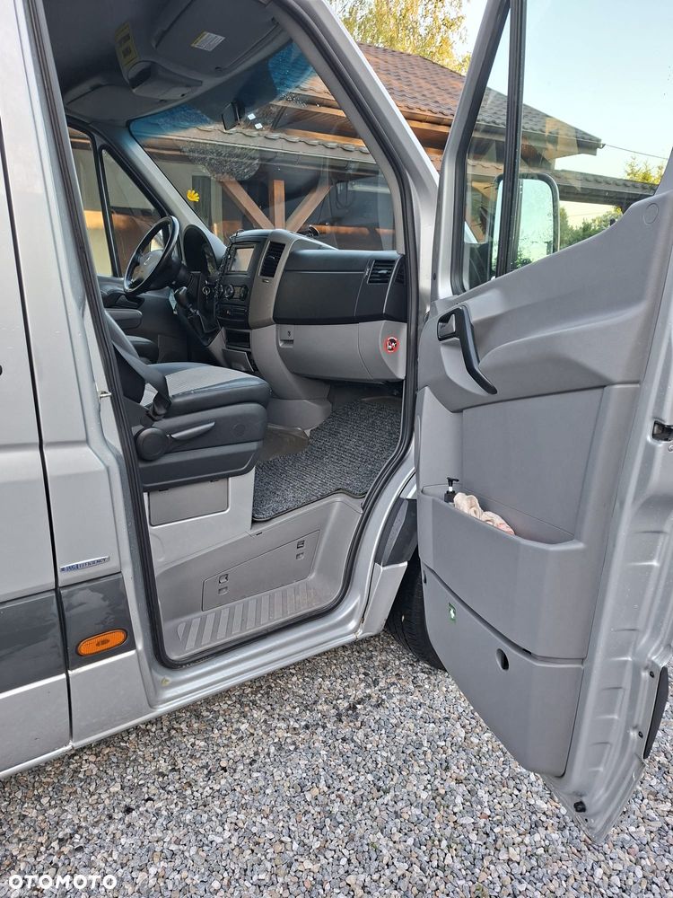 Mercedes-Benz Sprinter 906.233 - 8