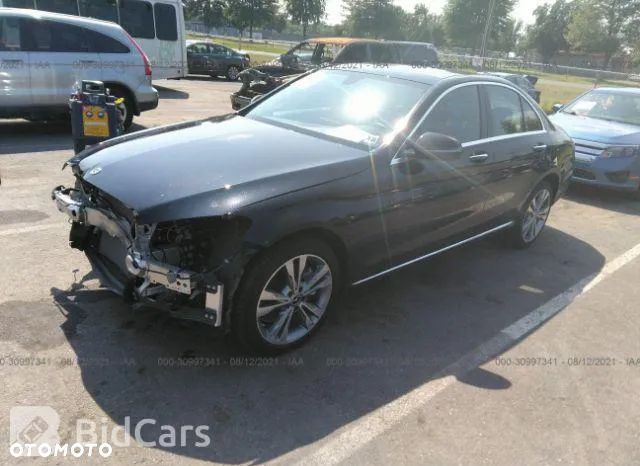 Mercedes-Benz Klasa C 300 9G-TRONIC - 16