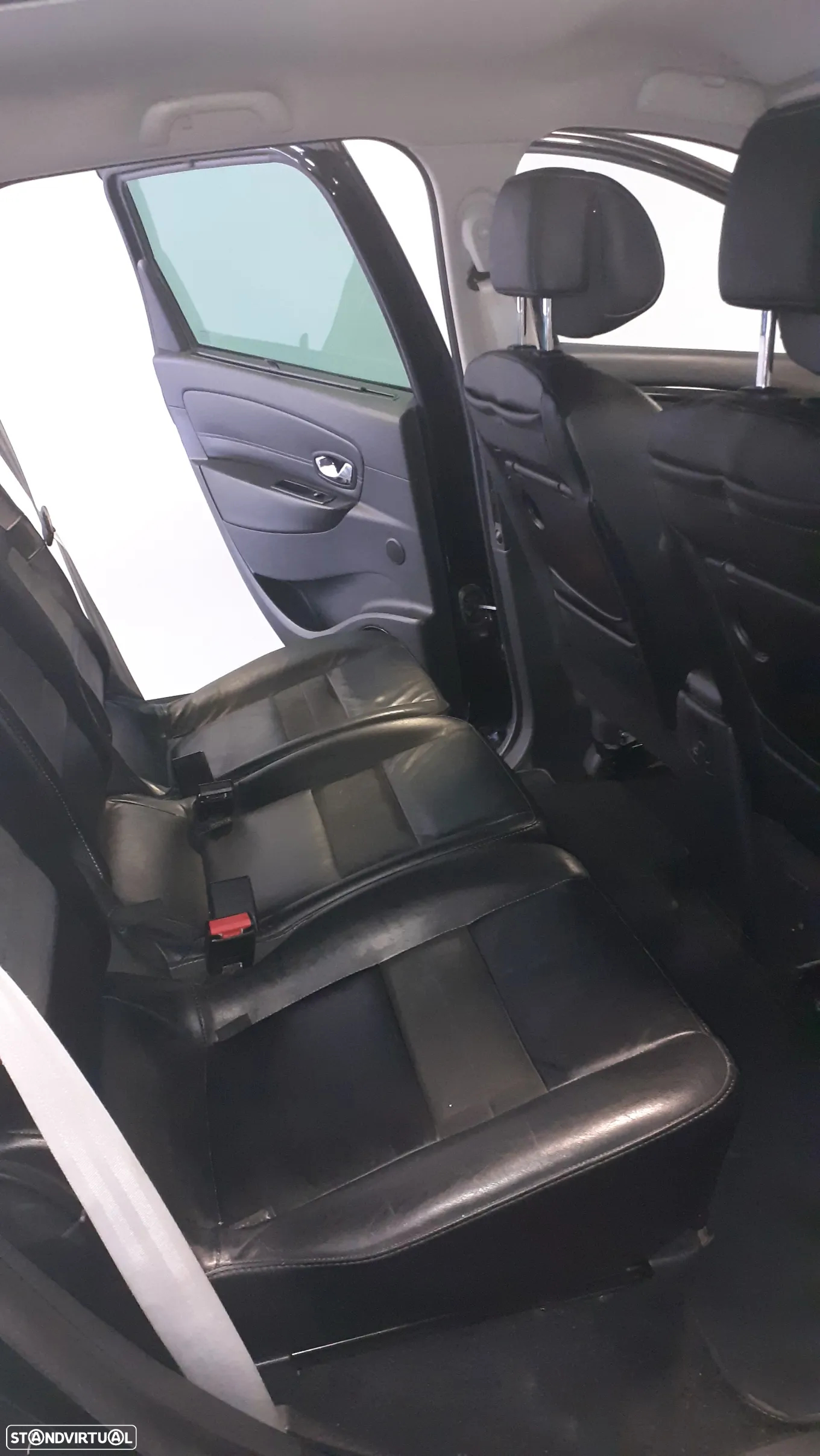 Renault Scénic 1.5 dCi Bose Edtion SS - 10