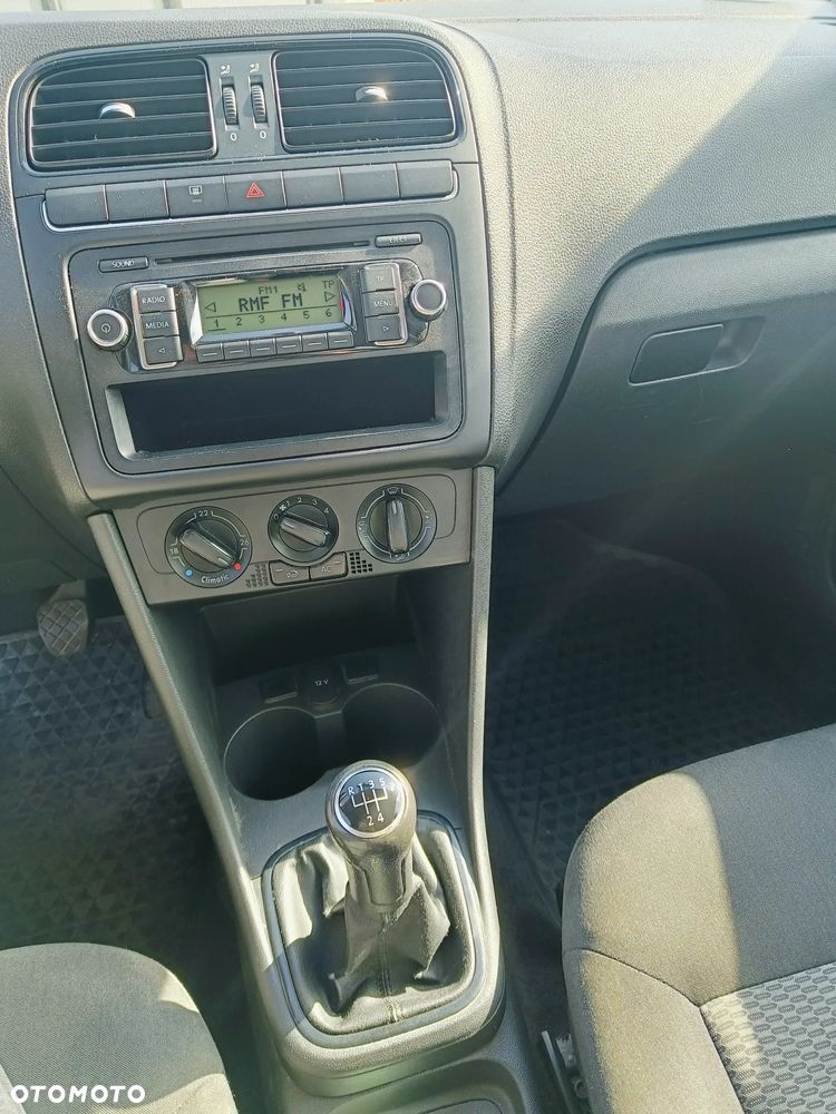 Volkswagen Polo - 7