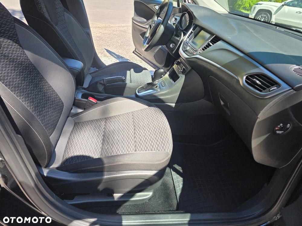 Opel Astra 1.5 D Start/Stop Automatik 2020 - 24