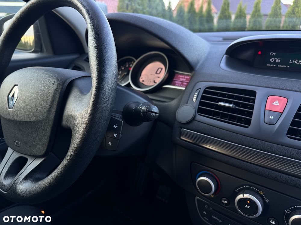 Renault Megane - 13
