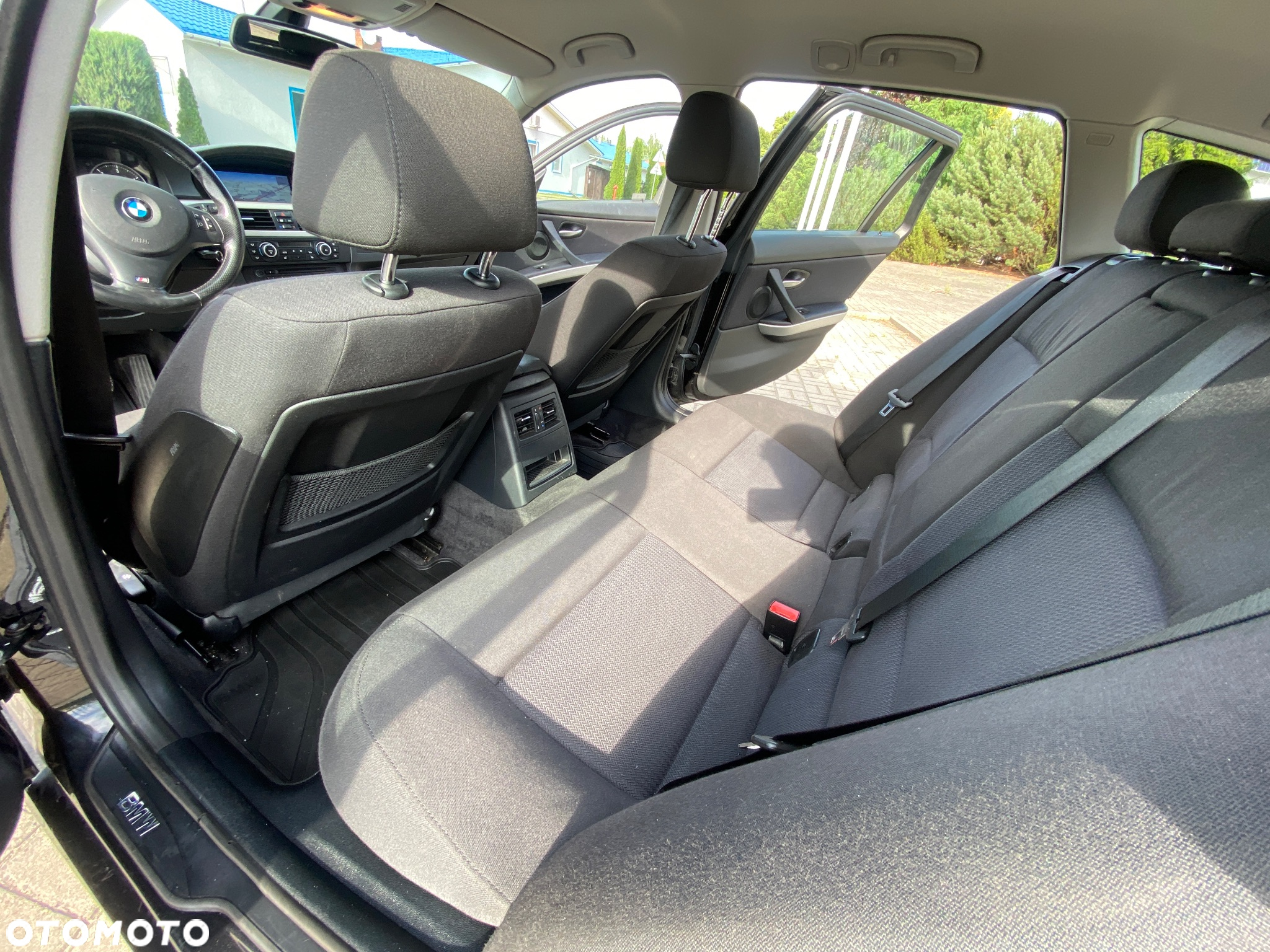 BMW Seria 3 320d DPF Touring - 24