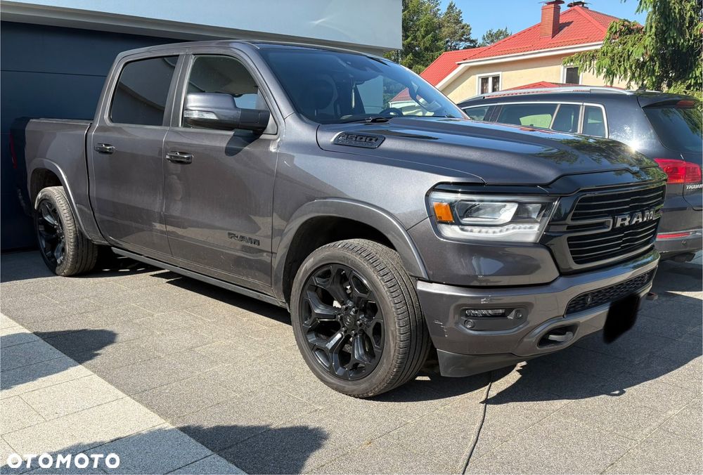 RAM 1500 Crew Cab Shortbed Laramie - 11