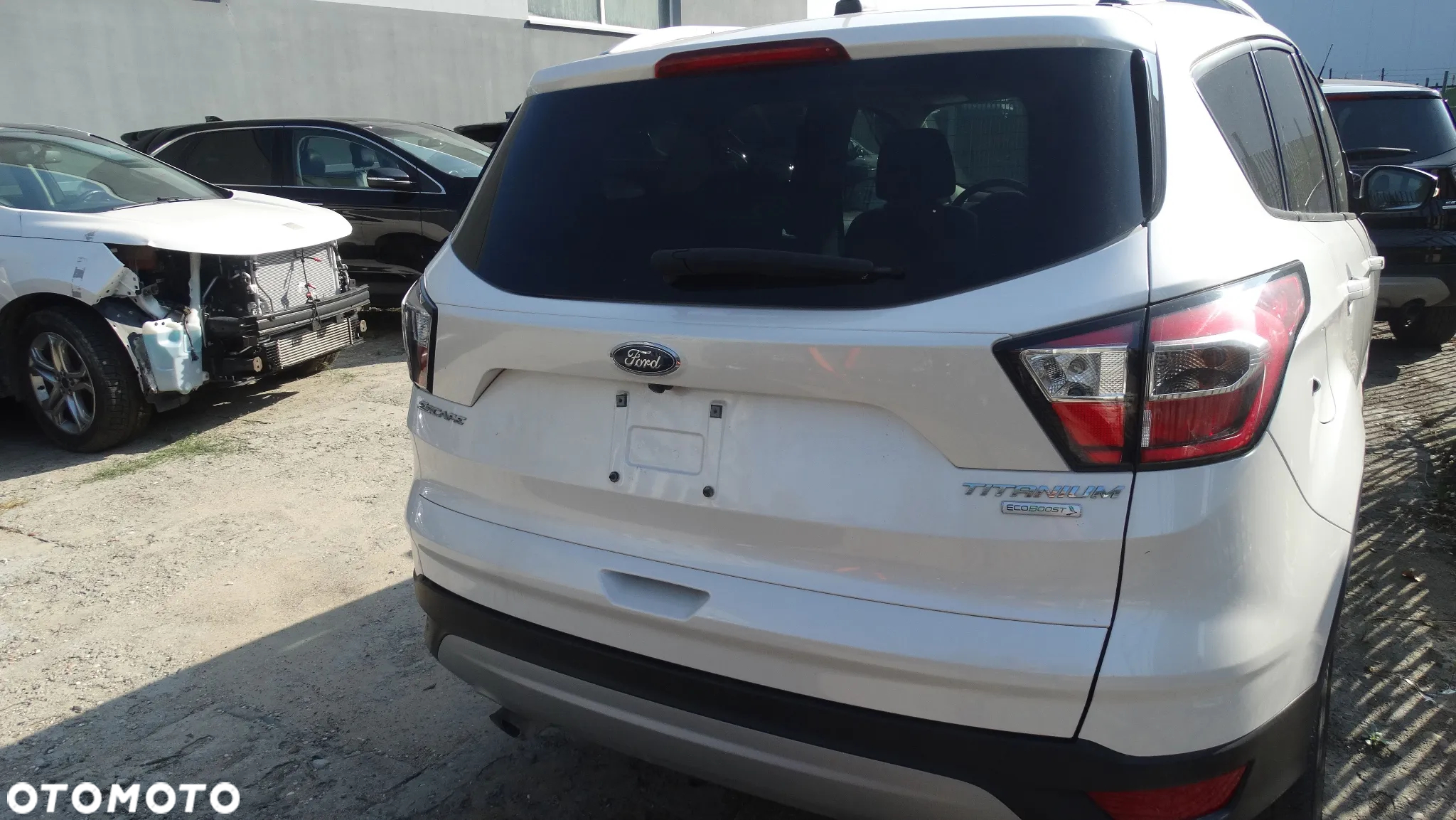 Ford Kuga 1.5 EcoBoost AWD Trend ASS - 4