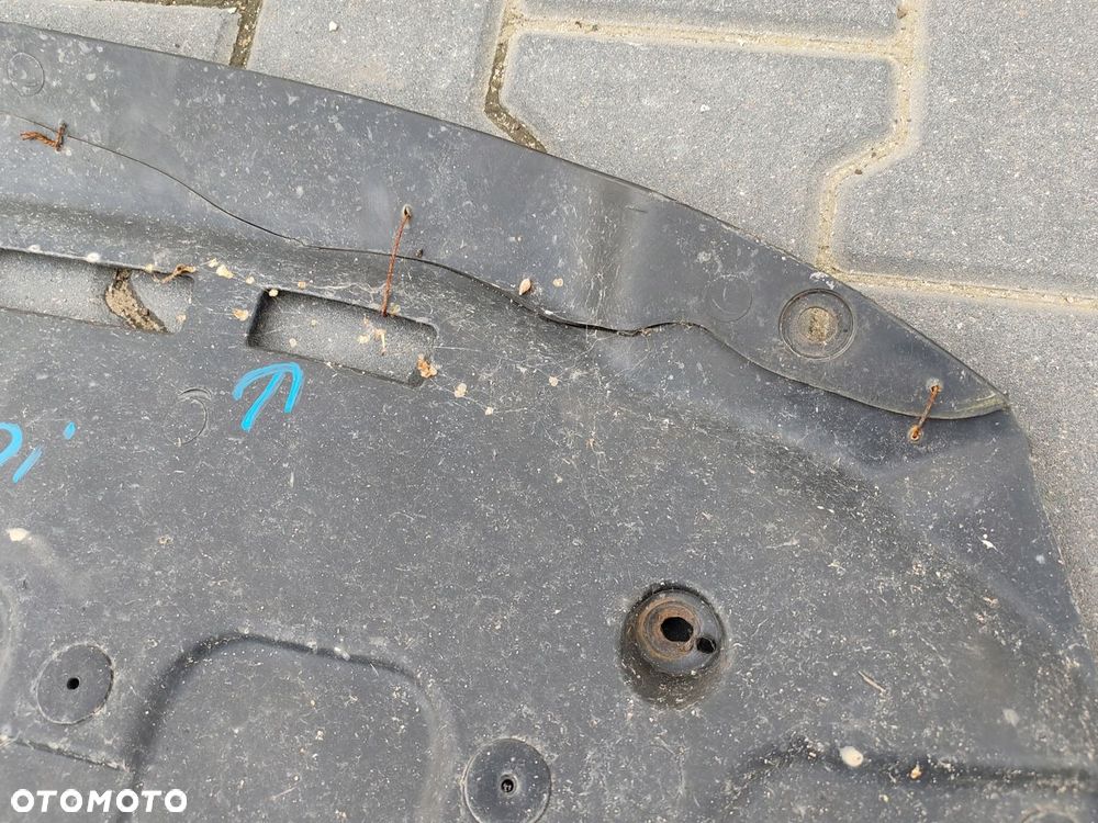 Osłona pod silnik 29111-2y000 1.7 CRDi Hyundai IX35 10-15 - 5