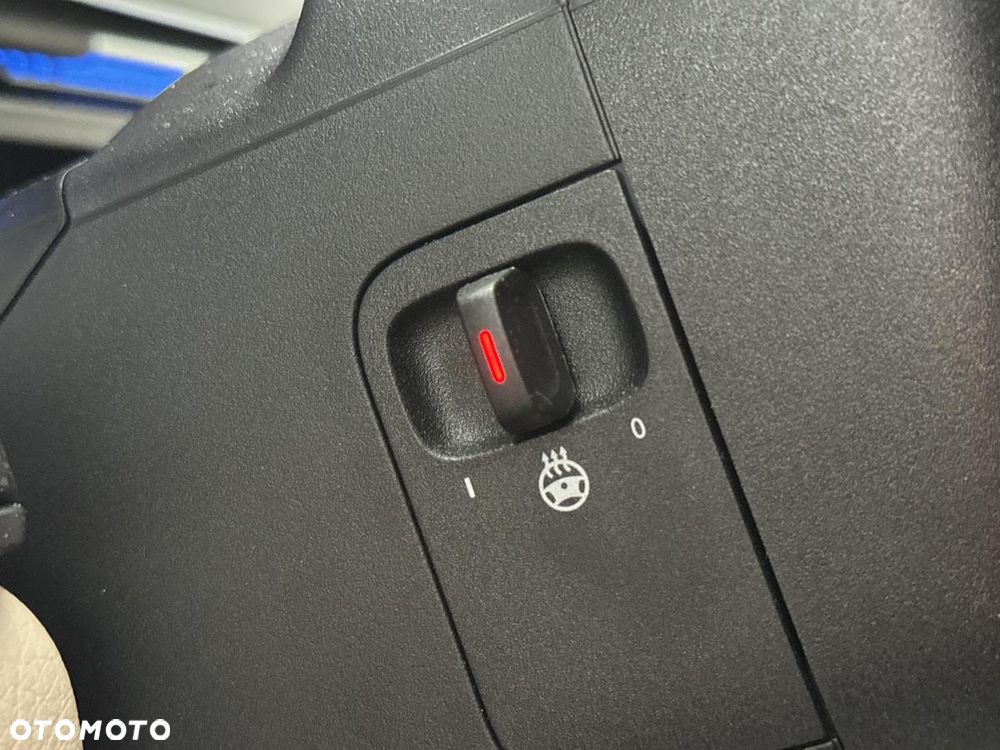 Mercedes-Benz Klasa V 300 d 4-Matic 9G-Tronic Exclusive (d³ugi) - 13