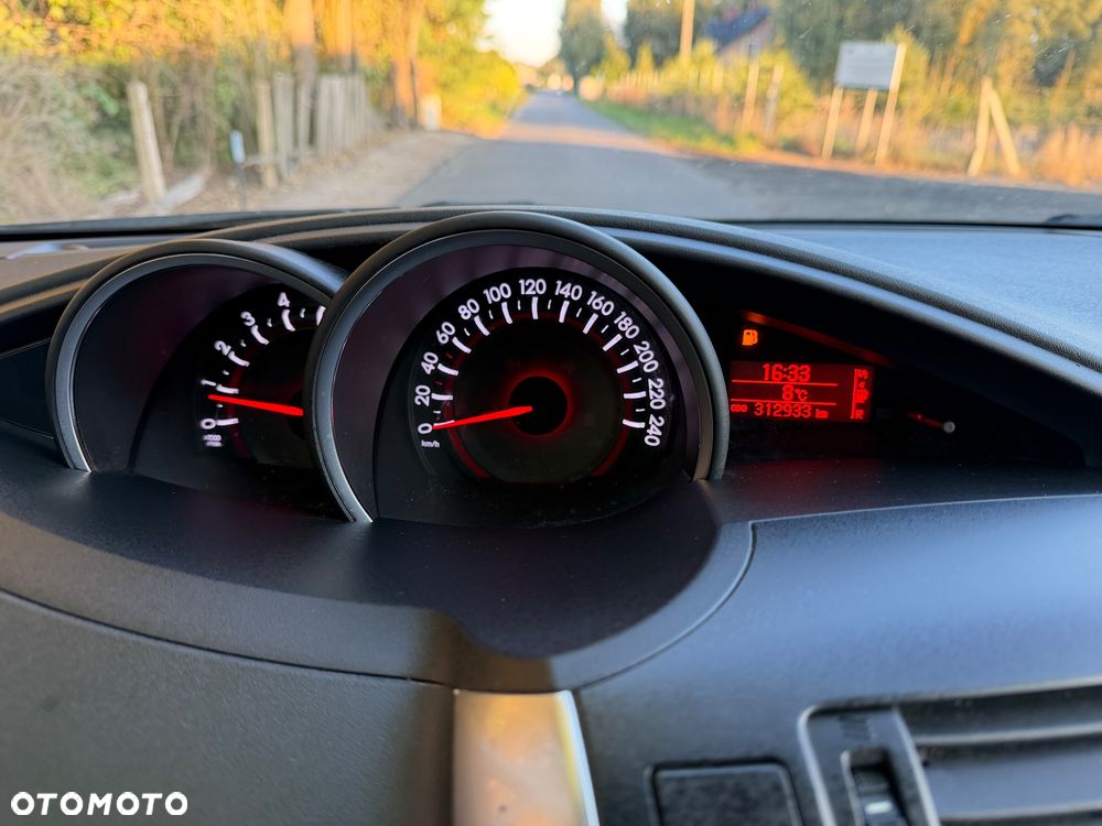 Toyota Verso 2.0 D-4D Prestige 7os - 26