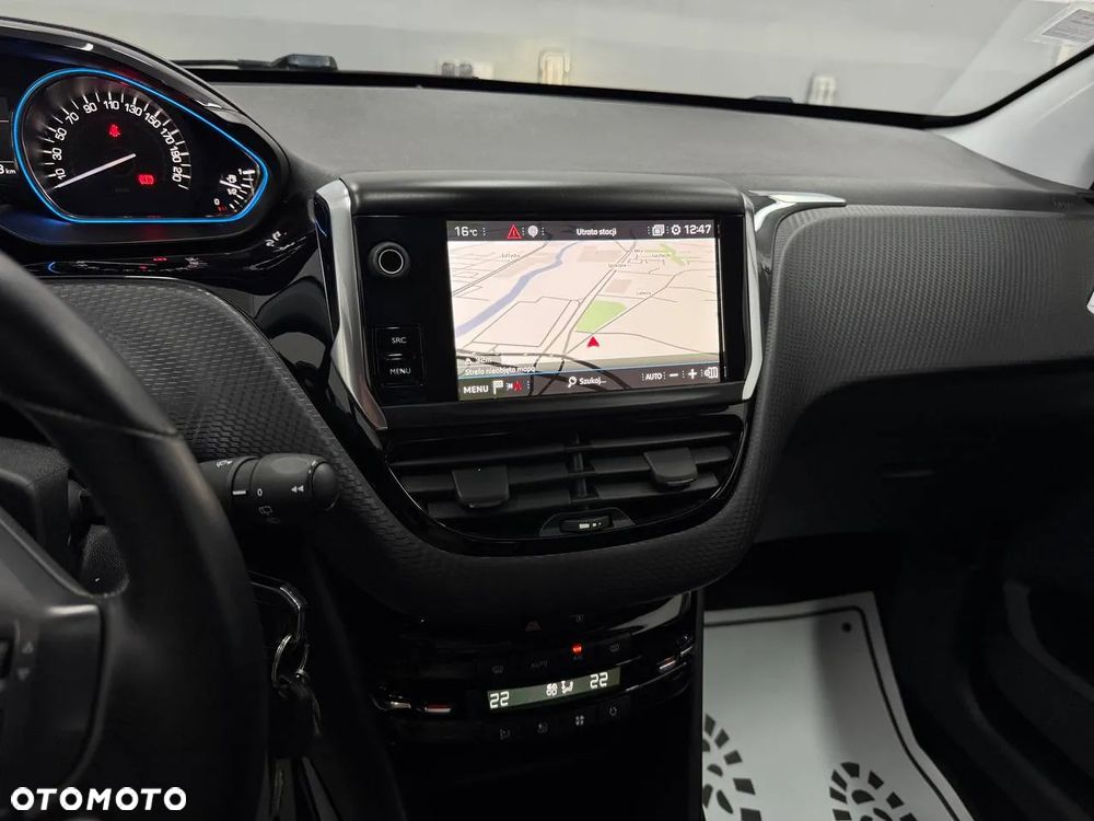 Peugeot 2008 BlueHDi FAP 120 STOP & START EAT6 Allure - 18