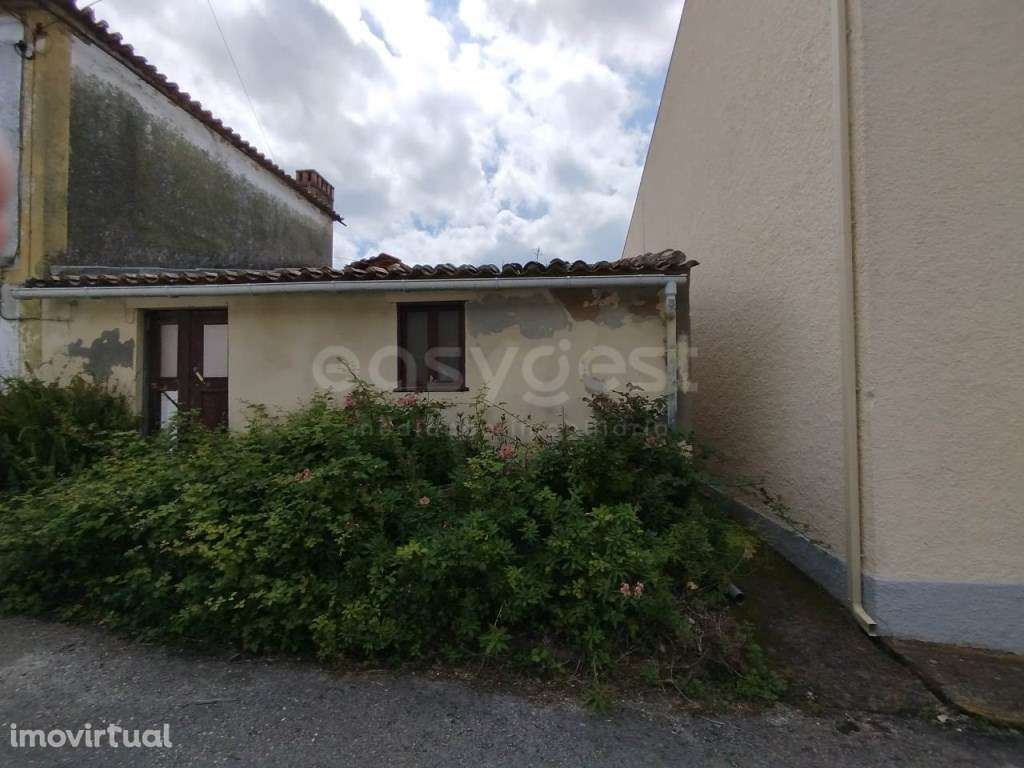 Moradia para reconstrução, em Anobra, Condeixa-a-Nova - Grande imagem: 5/12