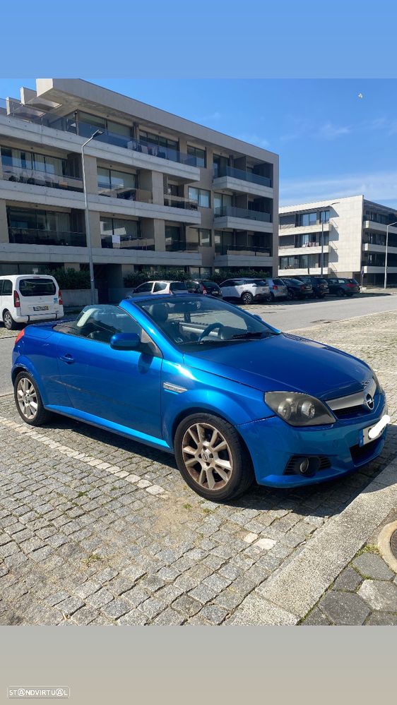 Opel Tigra TwinTop 1.4 - 1