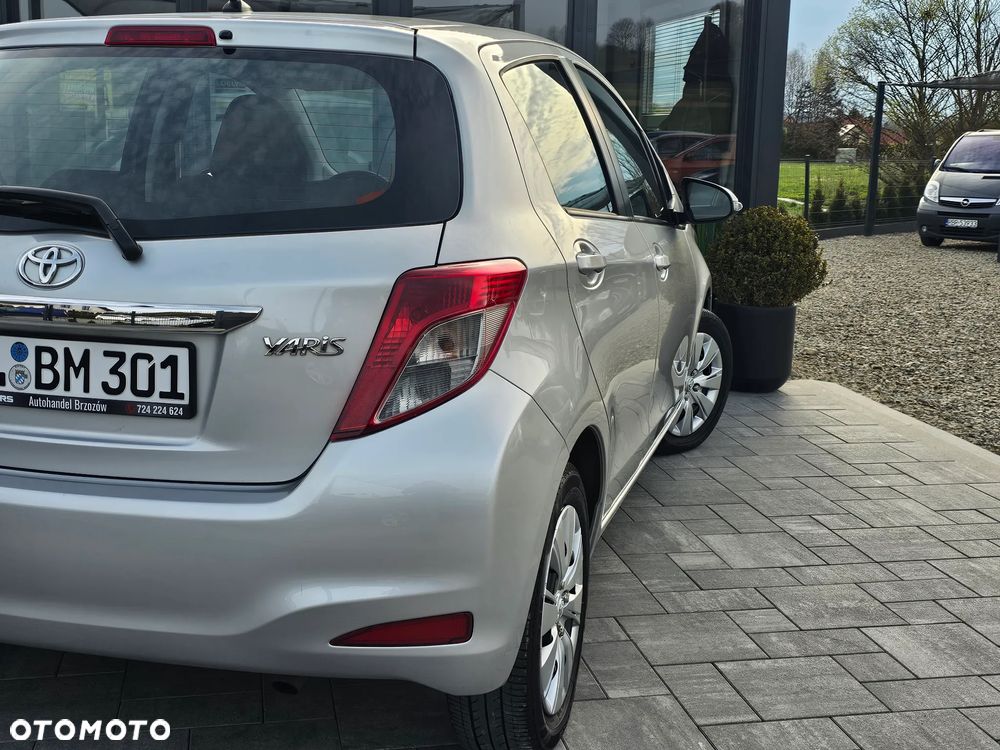 Toyota Yaris 1.33 Prestige - 28