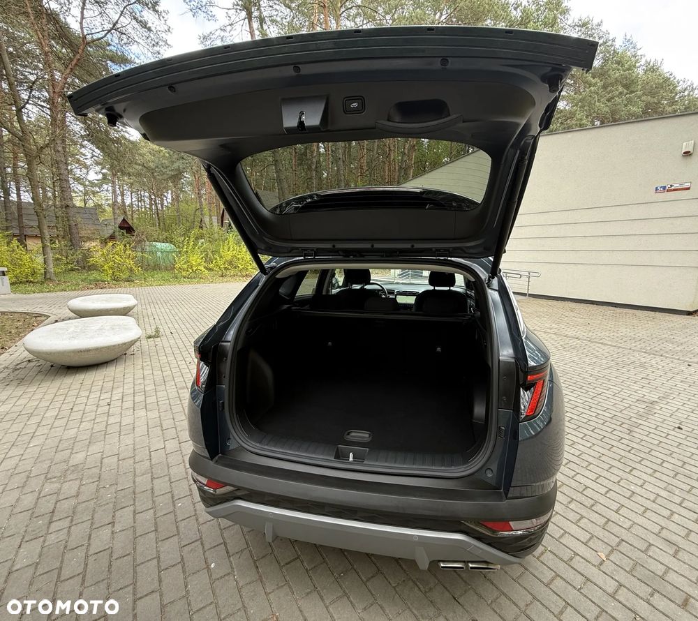 Hyundai Tucson 1.6 T-GDi HEV Executive 4WD - 25