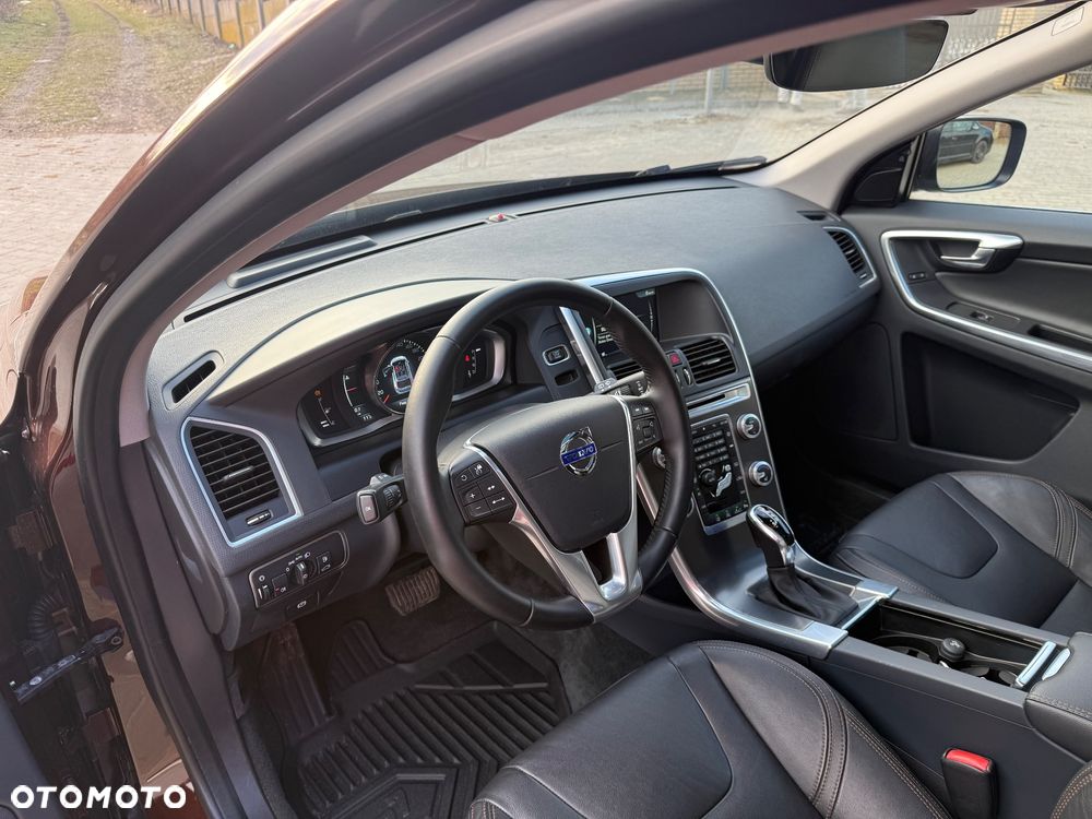 Volvo XC 60 D4 Drive-E Summum - 33