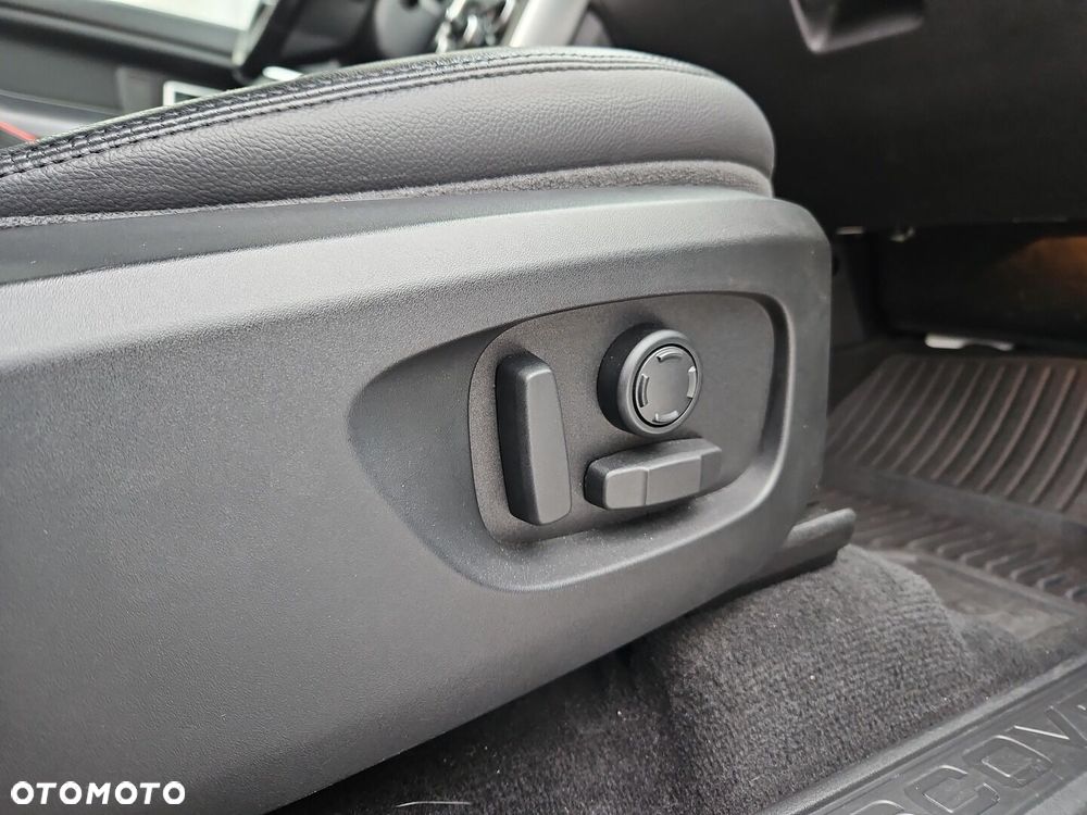 Land Rover Discovery Sport 2.0 TD4 Pure - 18