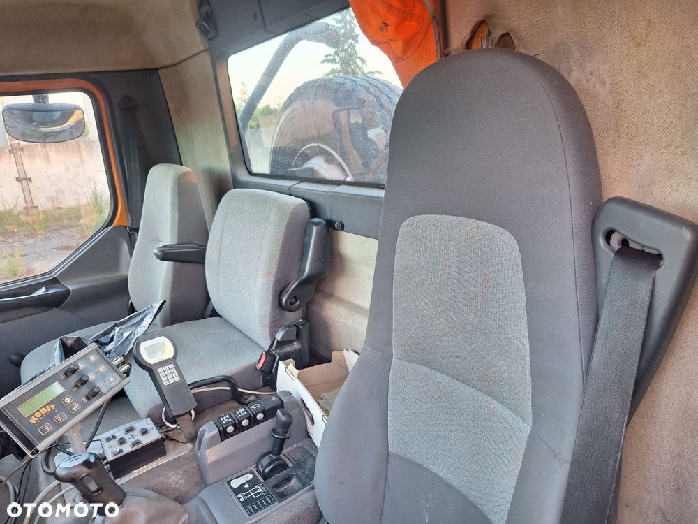 Renault Kerax 370.34 Dci 6X6 + Kobit Syko-7H + Korba - 17