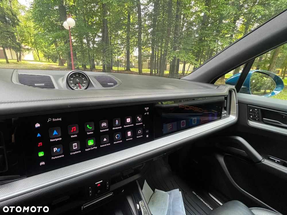 Porsche Cayenne Standard - 8