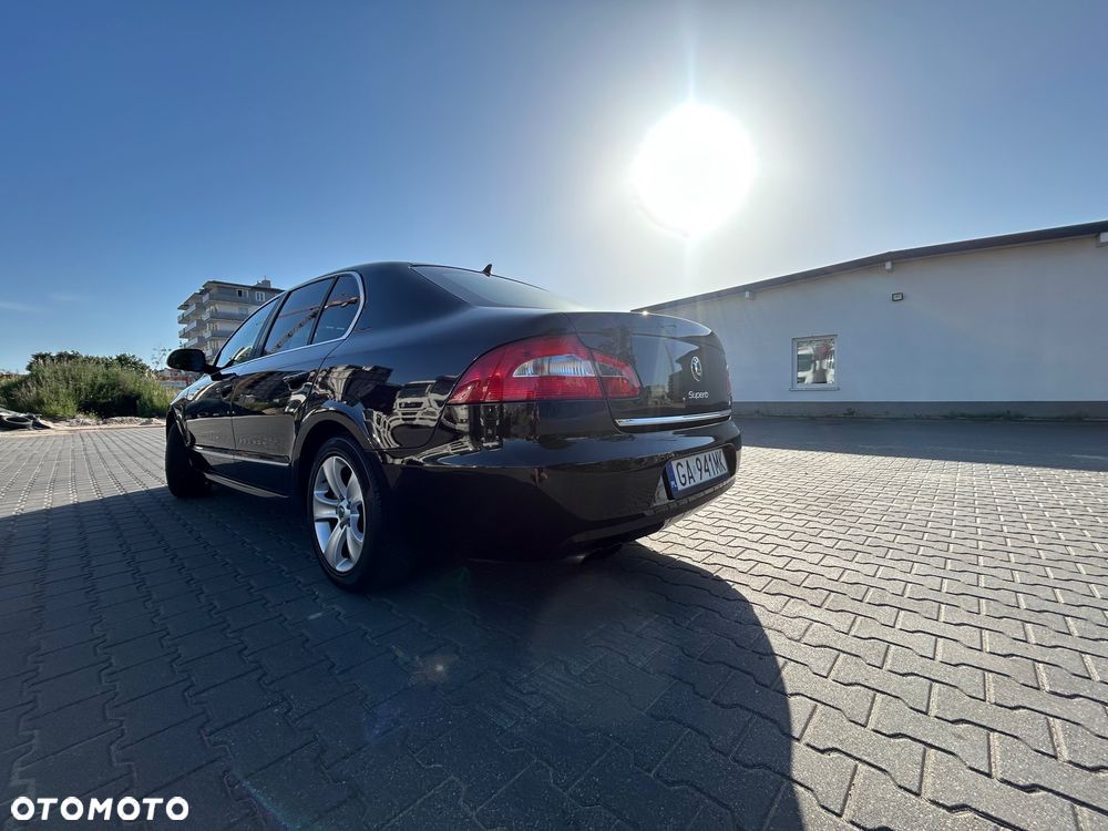 Skoda Superb 1.8 TSI Ambition DSG - 6