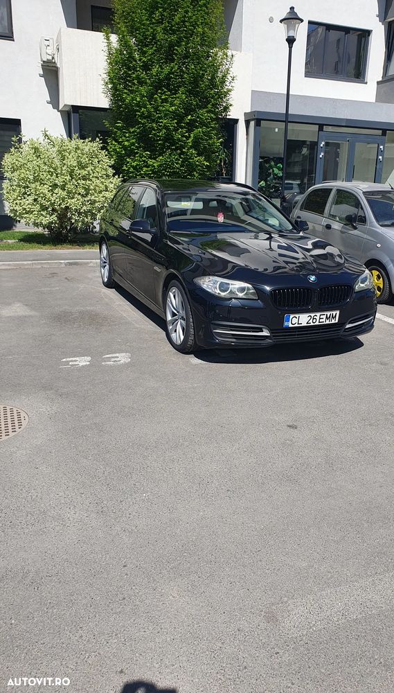 BMW Seria 5 520d Aut. Luxury Line - 2