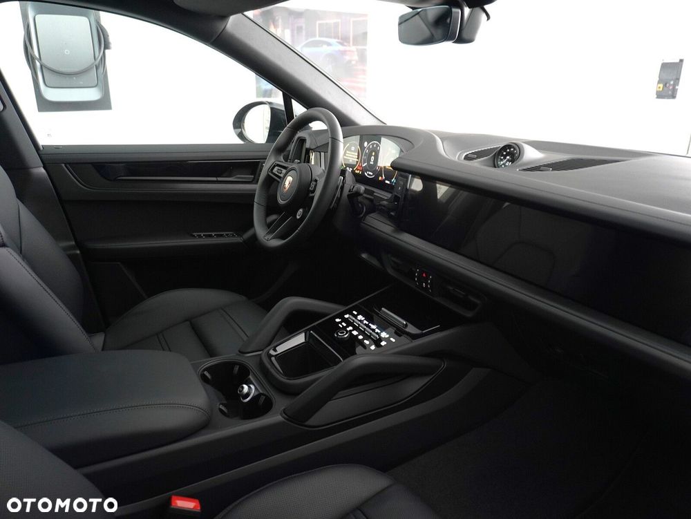 Porsche Cayenne Black Edition - 31