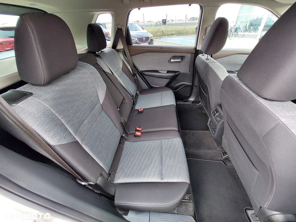 Nissan X-Trail 1.5 VC-T mHEV N-Connecta 2WD Xtronic - 13