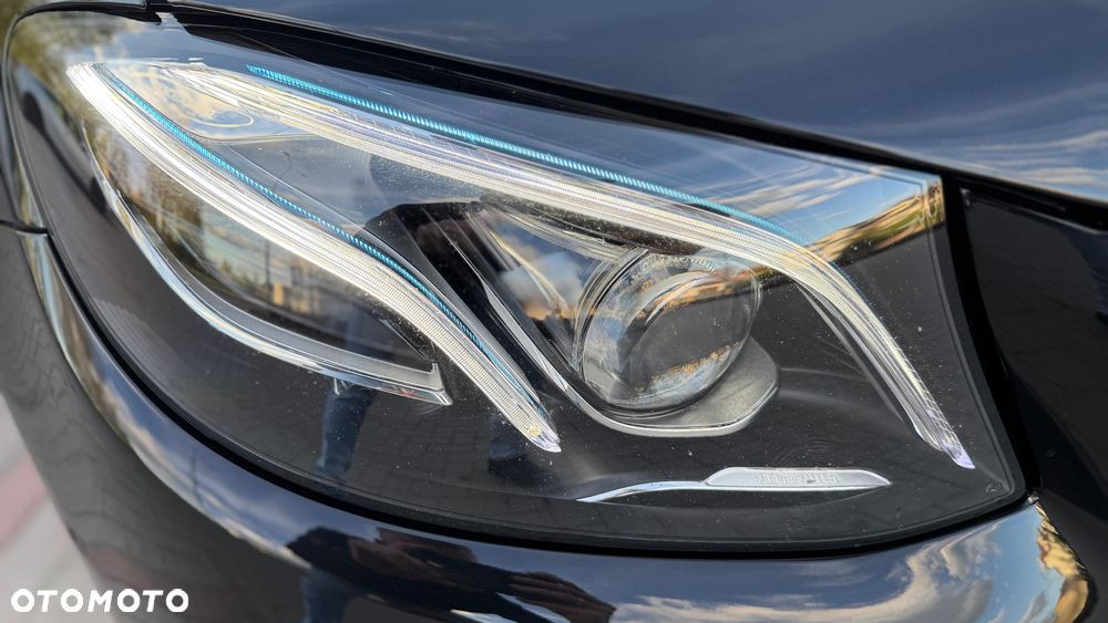 Mercedes-Benz Klasa E 400 4Matic 9G-TRONIC AMG Line - 10