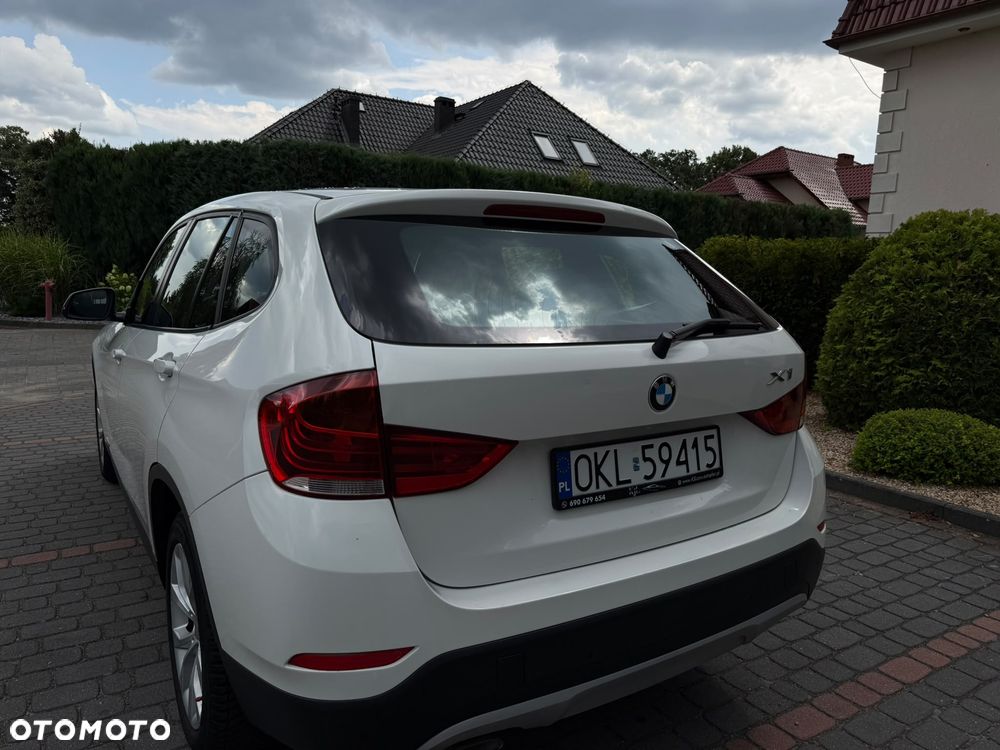 BMW X1 sDrive16d - 10